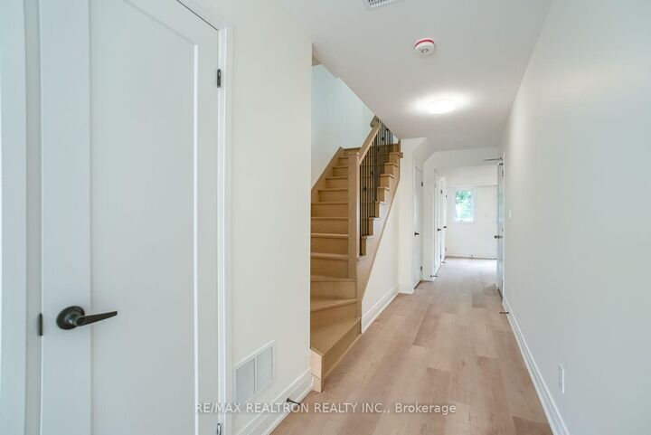 Property Photo: 5261 Heeks Common ON L7L 7B6