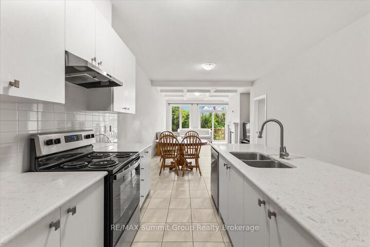 Photo de la propriété:  118 Stonebrook Way  ON N0C 1H0 