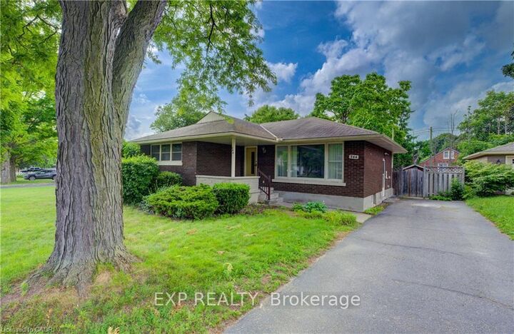 Property Photo:  244 Royal Street  ON N2J 2J2 
