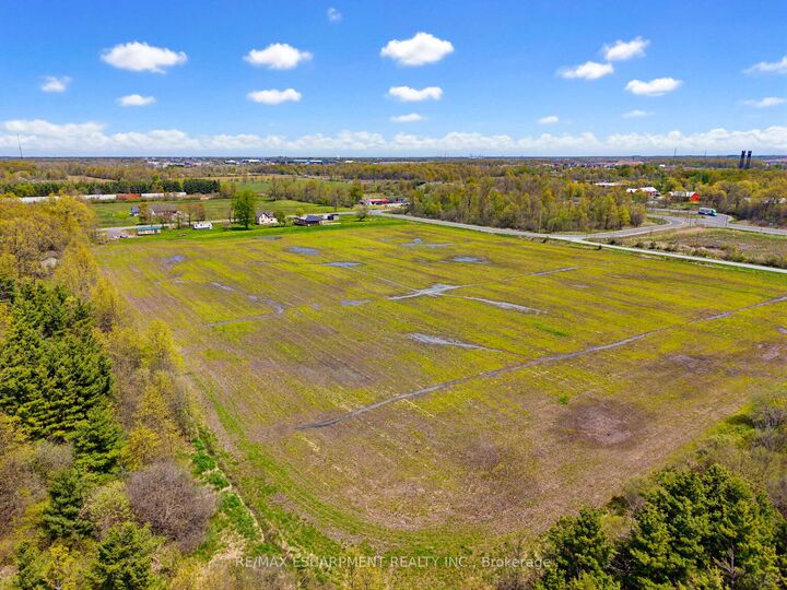 Property Photo: 797 Forks Road E ON L3K 5V5