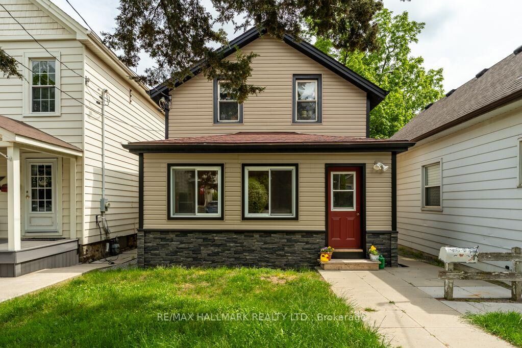 Property Photo:  15 Adelaide Street  ON L3M 1X2 