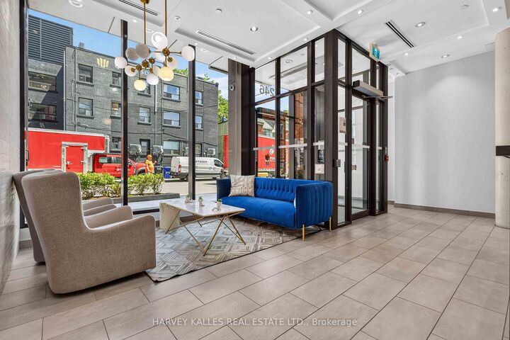 Property Photo:  246 Logan Avenue 325  ON M4M 0E9 