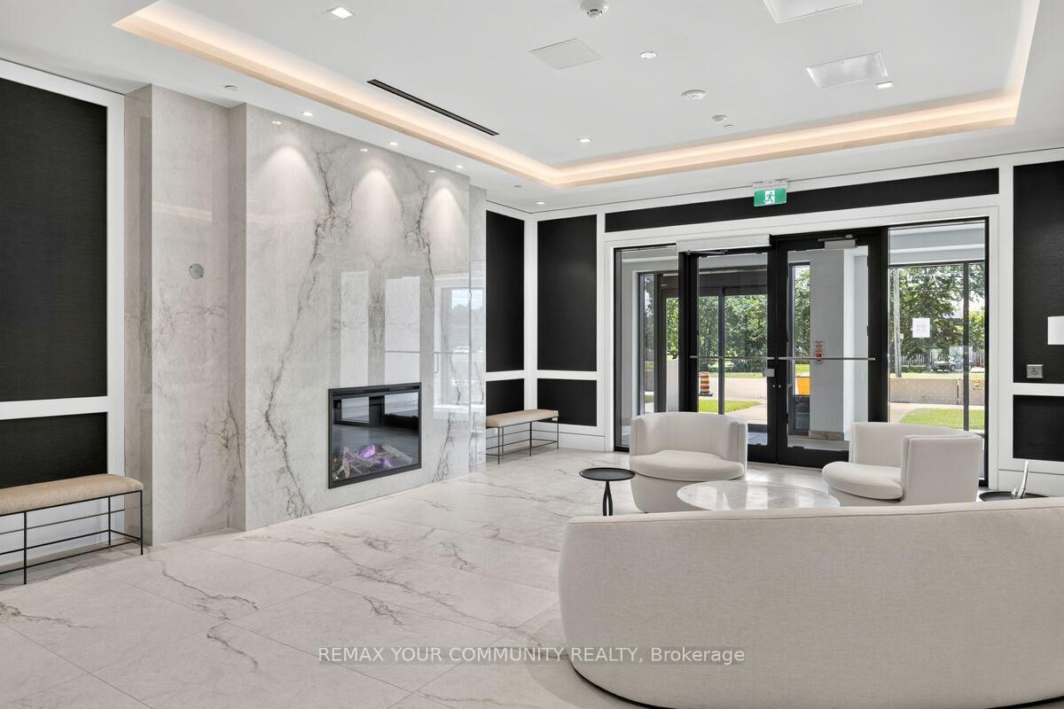 Property Photo:  4010 Eglinton Avenue W 1504  ON M9A 0G5 