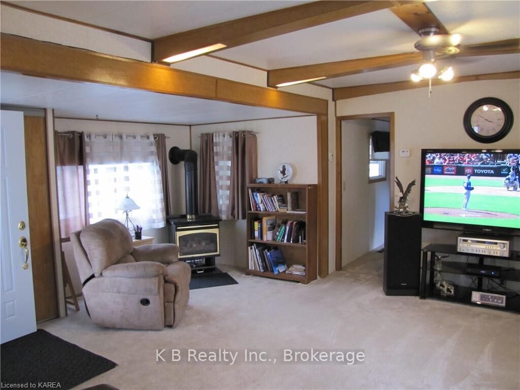 Property Photo: 36 Worthington Way ON K7K 5C3