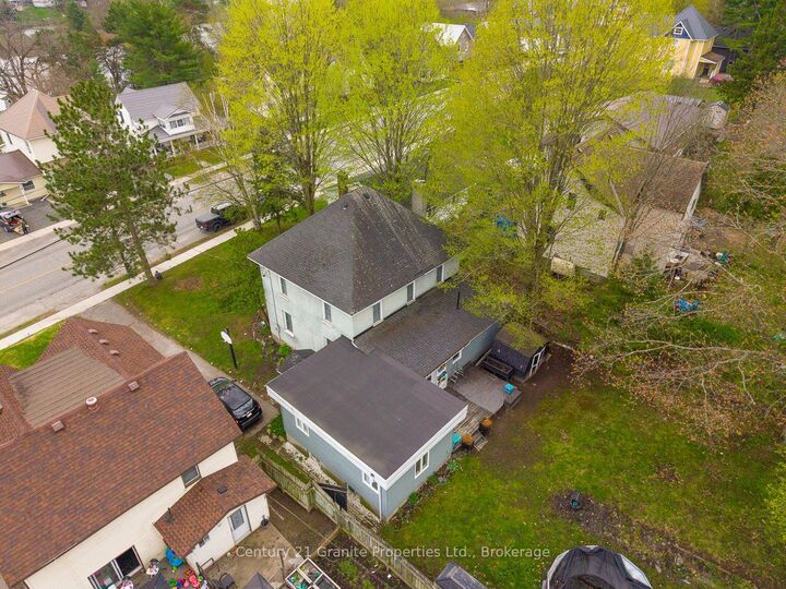 Property Photo: 50 William Street ON P2A 1V1