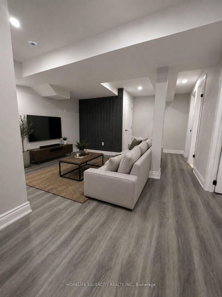 Property Photo:  25 Benadir Avenue Bsmnt  ON L7C 3N1 