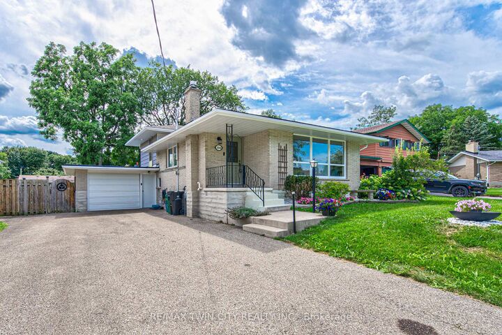 Property Photo: 104 Springbank Crescent ON N2M 4P7