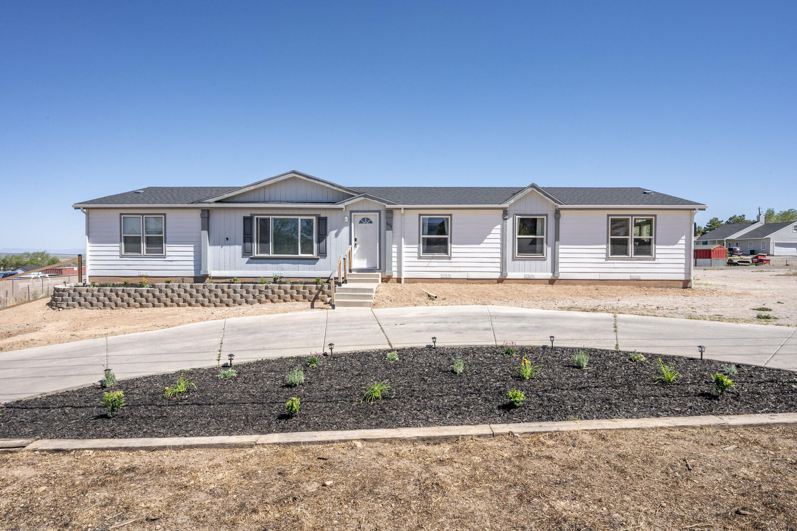 Property Photo:  1637 E Midvalley Rd  UT 84721 