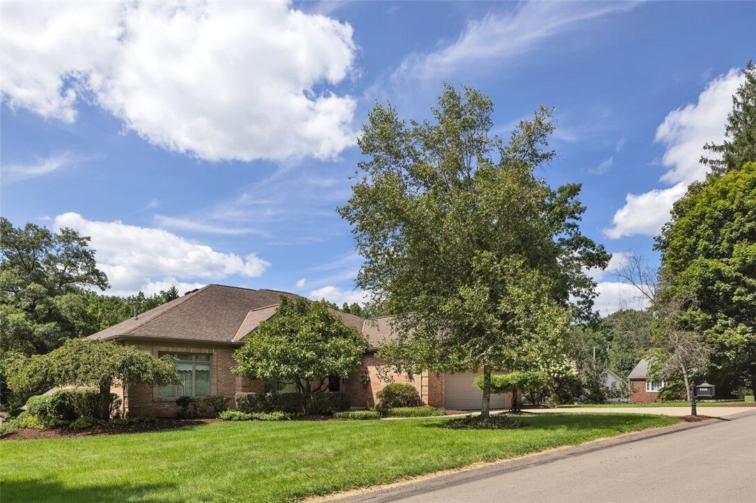 Property Photo: 9731 Harmony Dr PA 15237