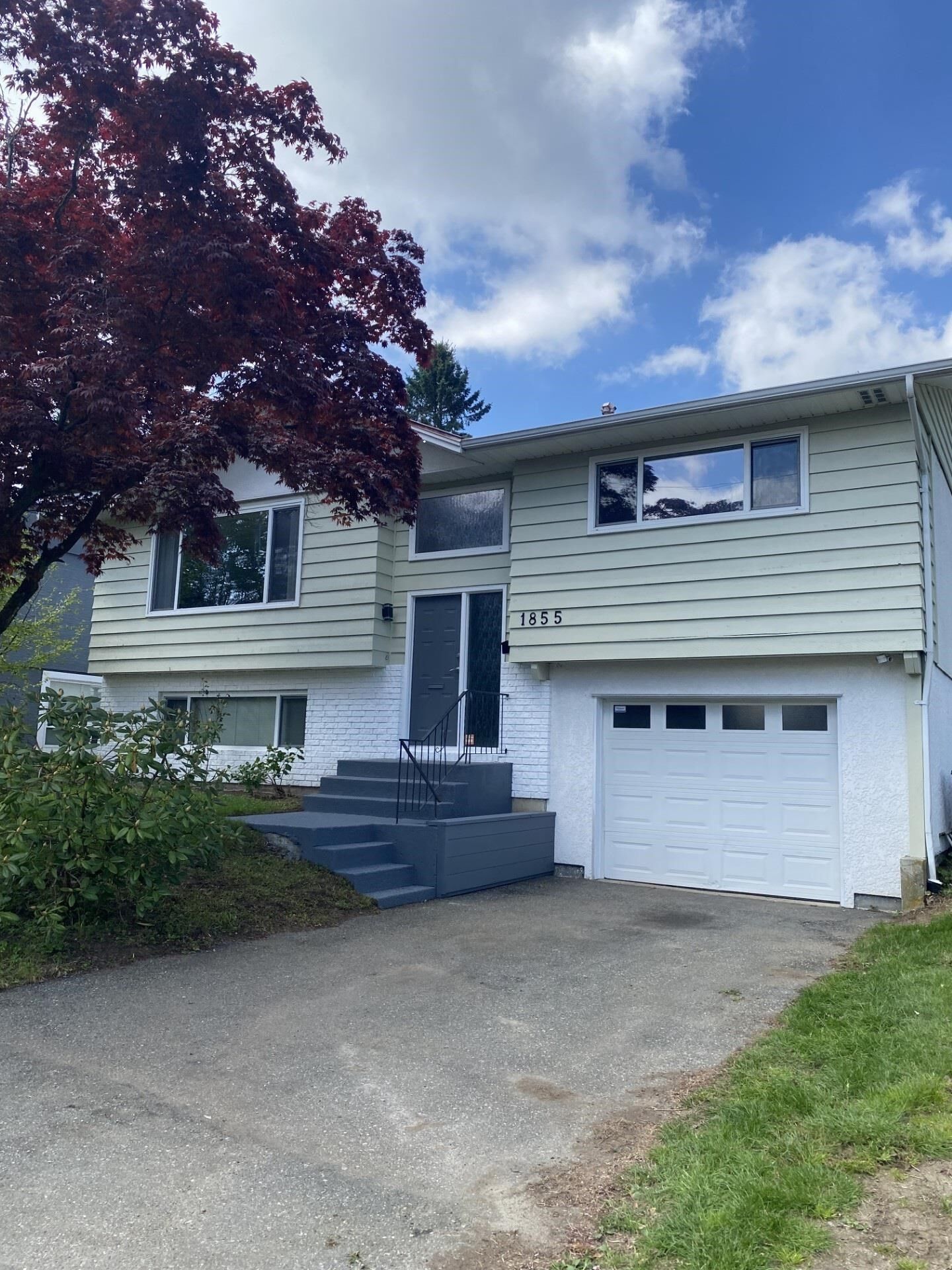 Property Photo:  1855 156 Street  BC V4A 4T5 