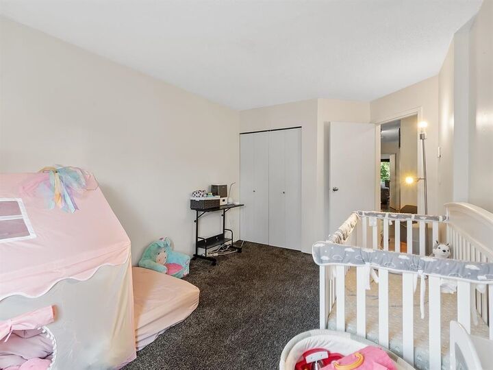 Property Photo: 10620 150 Street 1615 BC V3R 7S1