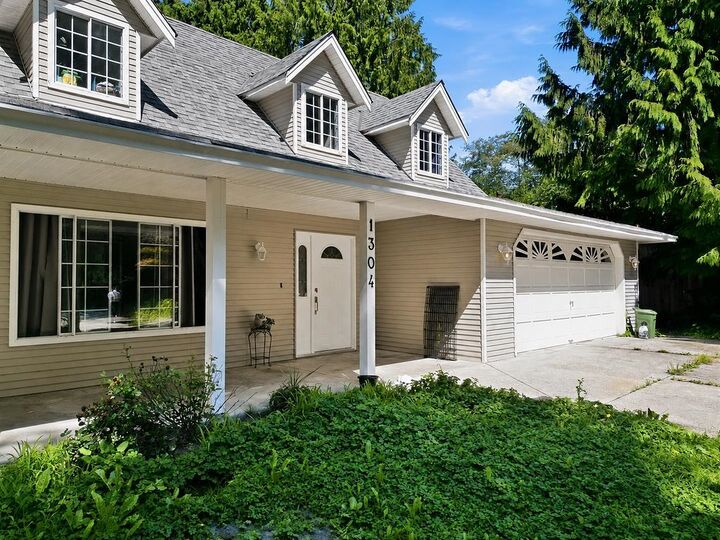 Property Photo: 1304 Kearton Road BC V0N 1V4