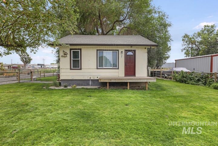Property Photo: 121 North Street ID 83328