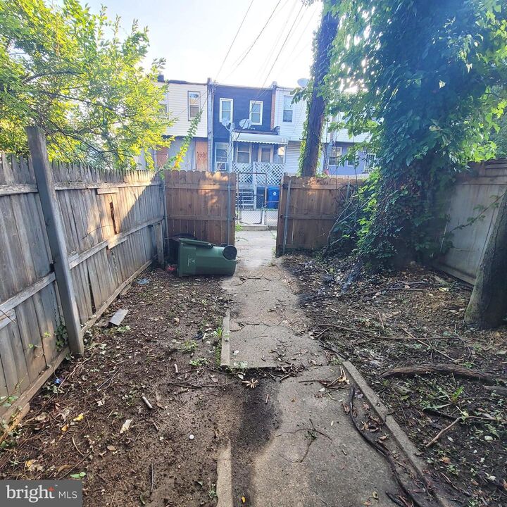 Property Photo:  1704 Montpelier Street  MD 21218 