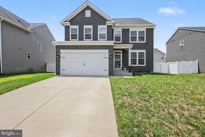 Property Photo: 9510 Hillcrest Drive VA 22407