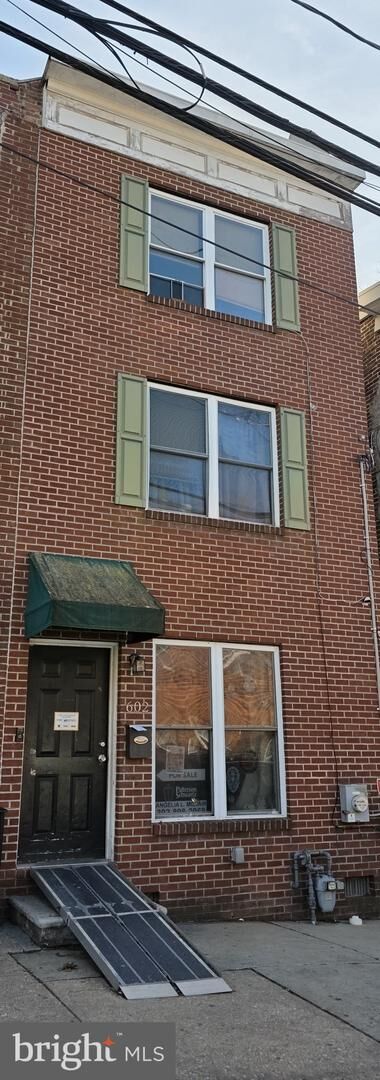 Property Photo:  602 W 5th Street  DE 19801 