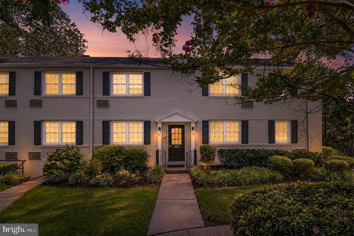Property Photo:  105 N George Mason Drive 1053  VA 22203 