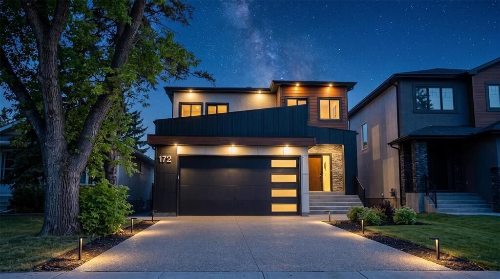 Property Photo: 172 Sterling Avenue MB R2M 2R7