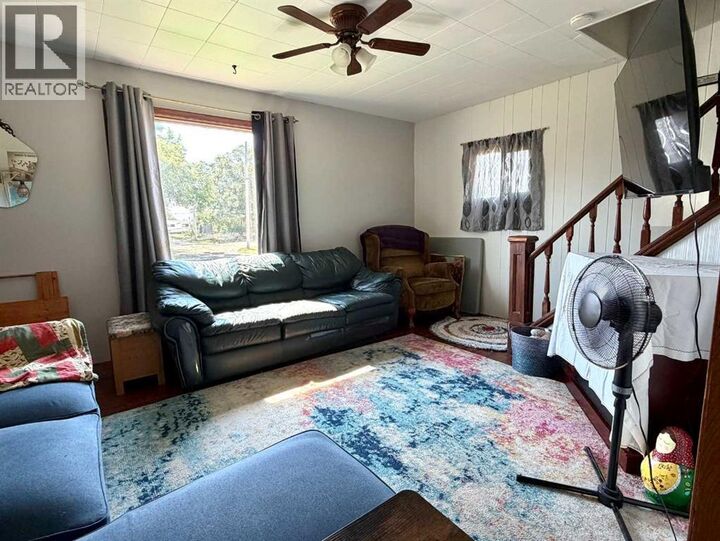 Property Photo:  4930 50 Avenue  AB T0B 1K0 
