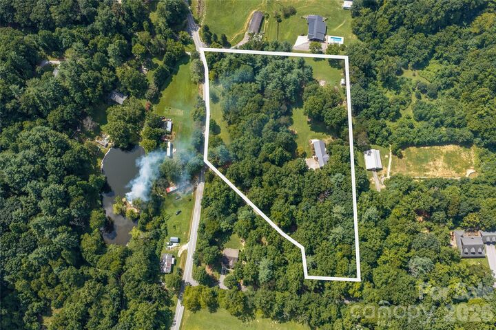 Property Photo:  360 Pinners Cove Road  NC 28803 