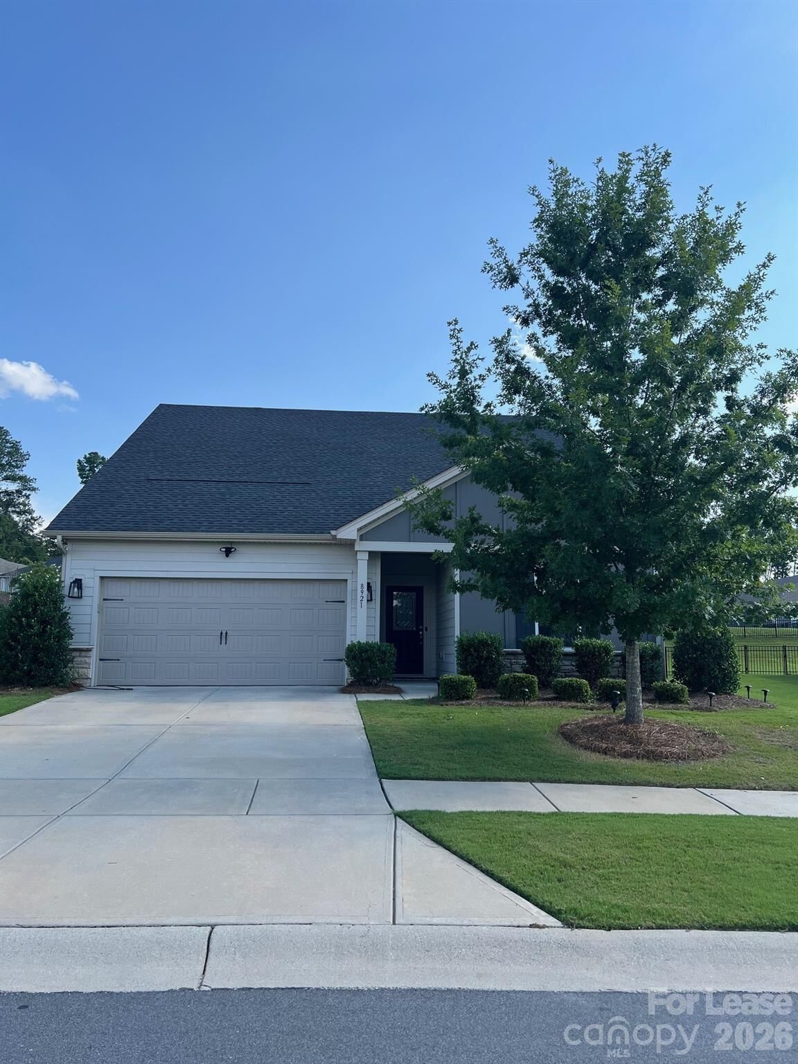 Property Photo:  8921 Pennegrove Circle  NC 28214 