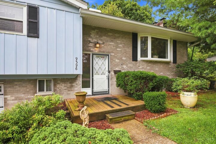 Property Photo: 9396 Ranchill Drive OH 45231