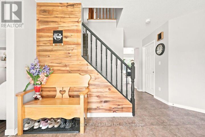 Property Photo: 4 Banting Drive ON K0J 1P0