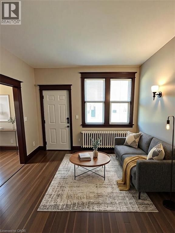 Property Photo:  35 Grant Avenue 4  ON L8N 2X4 