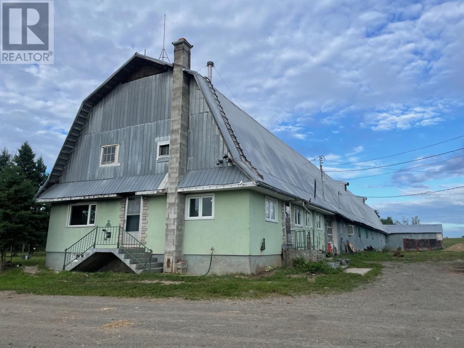 Property Photo: 98 Whittaker Rd ON P0T 1W0