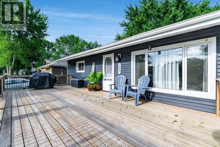 Property Photo:  283 Ford Road  ON N9Y 3X2 