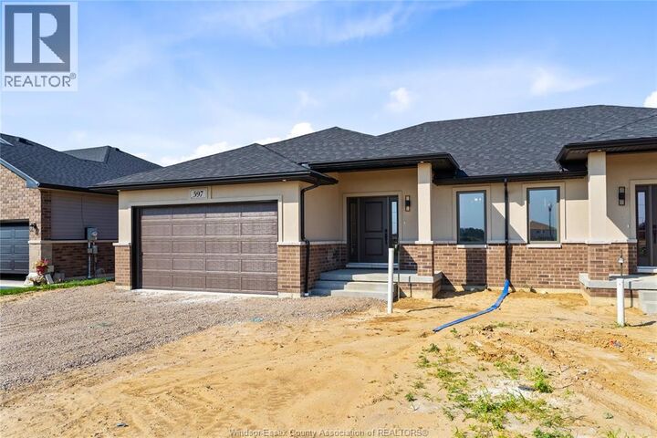 Property Photo: 253 Angelo ON N9J 0E5