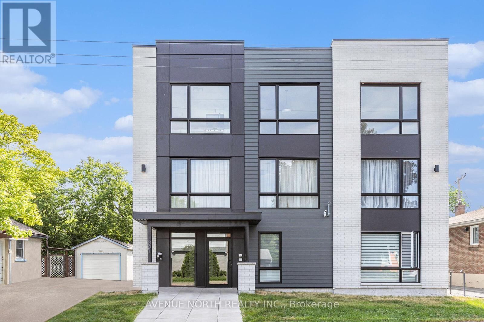 Property Photo:  391 Dieppe Street 04  ON K1L 6V3 