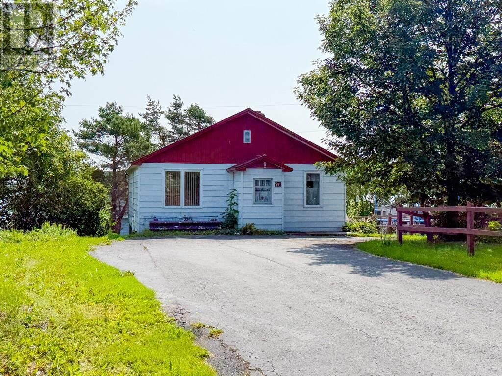 Property Photo:  27 Church Hill  NL A0A 3X0 