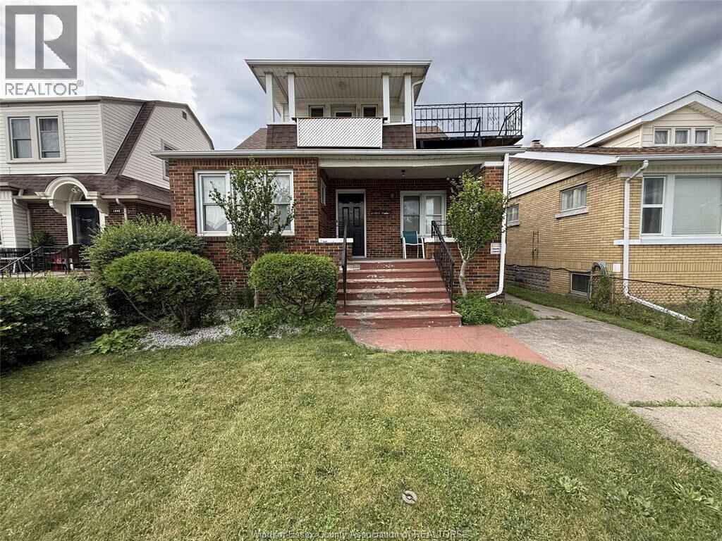 Property Photo:  1039 Parent Avenue  ON N9A 2E4 