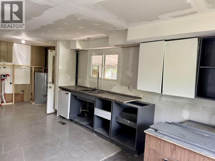 Property Photo: 204 3rd Avenue BC V0J 1P0