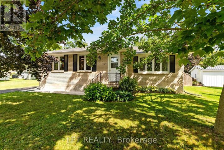 226 Tain Street — photo 1
