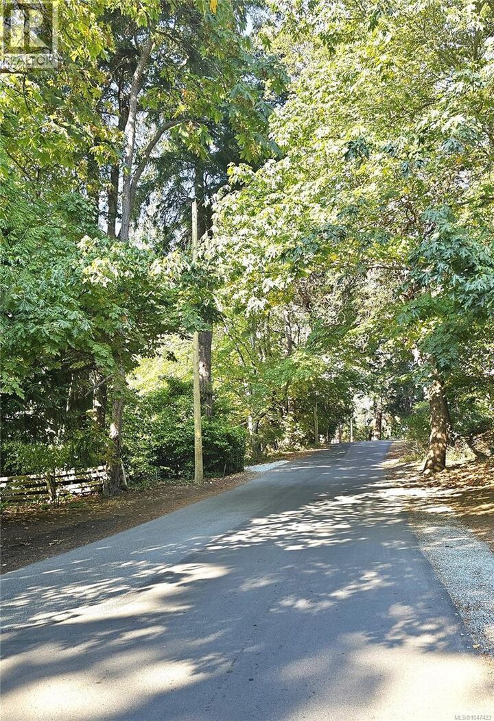 Property Photo: 5 Sea Glass Place BC V8N 4J2