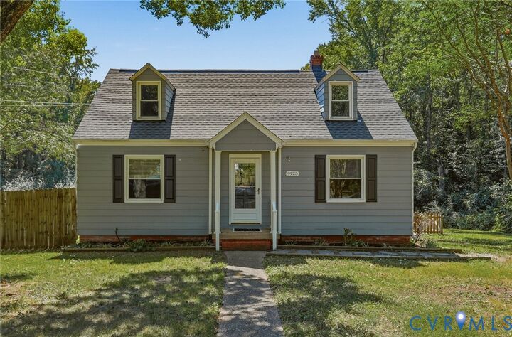 Property Photo: 9925 S Wagstaff Circle VA 23236