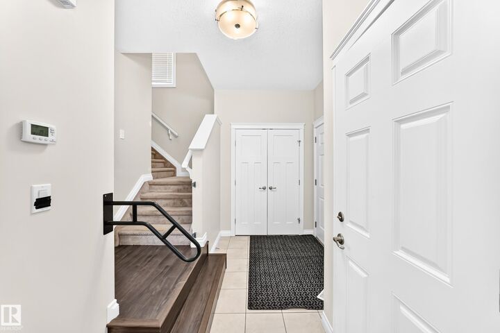 Property Photo:  258 Sturtz Bend  AB T9E 0X4 