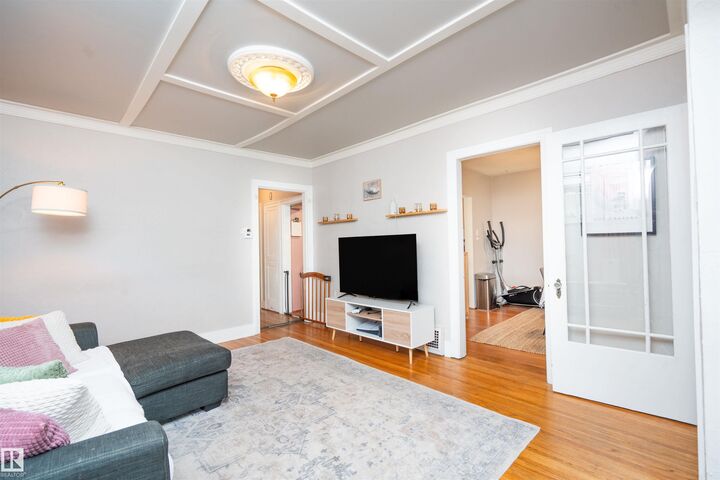 Property Photo:  11506 94 Street NW  AB T5G 1H7 