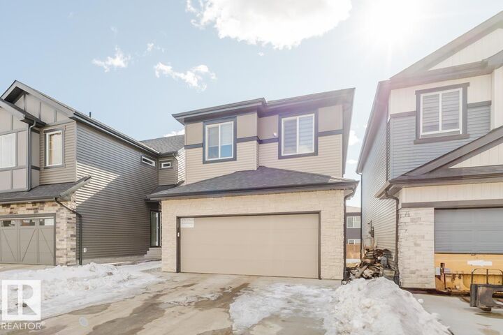 Property Photo: 6411 27 Avenue SW AB T6X 3G5