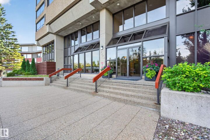 Property Photo: 9929 Saskatchewan Drive NW 303 AB T6E 5J9