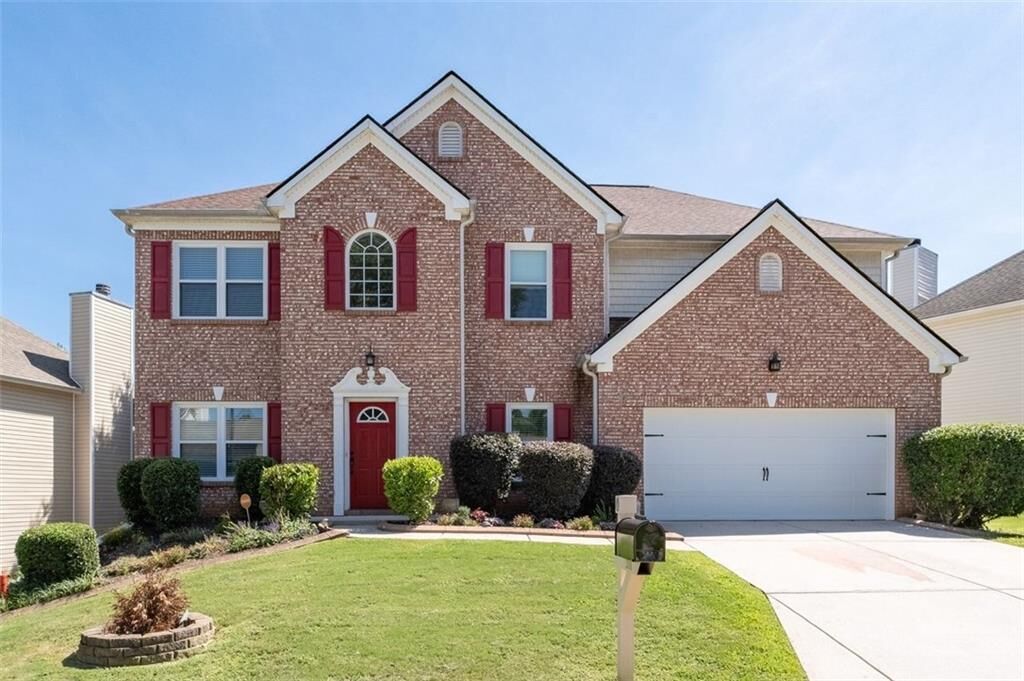 Property Photo:  2031 Dartmoth Way  GA 30180 