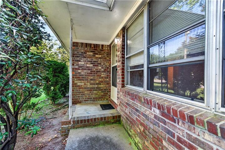 Property Photo: 4231 Renda Place GA 30127