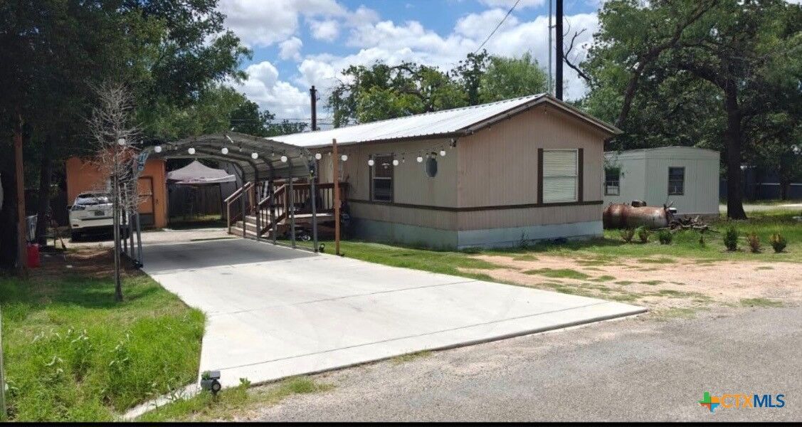 Property Photo:  703 Fir Lane  TX 78657 