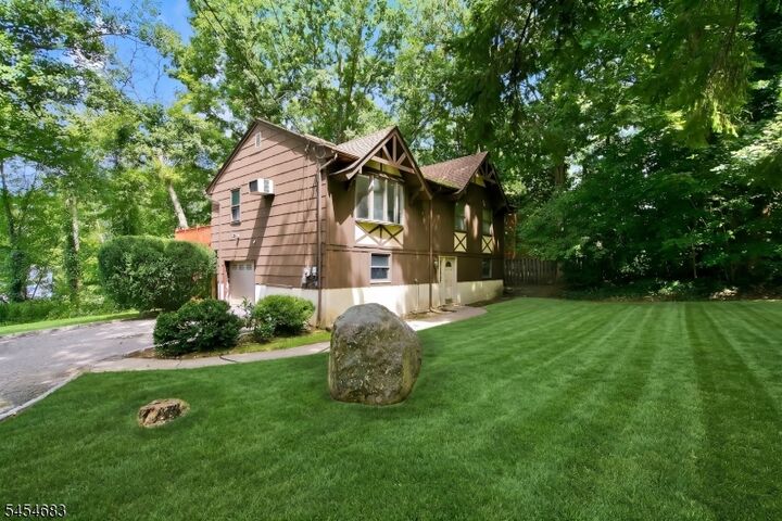 Property Photo:  20 Waterloo Rd  NJ 07874 