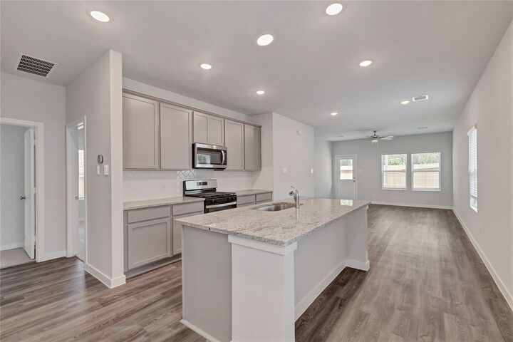 Property Photo:  211 Intrepid Trail  TX 77354 
