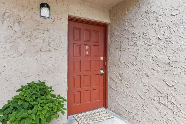 Property Photo: 1183 Paseo Del Mar A FL 32707