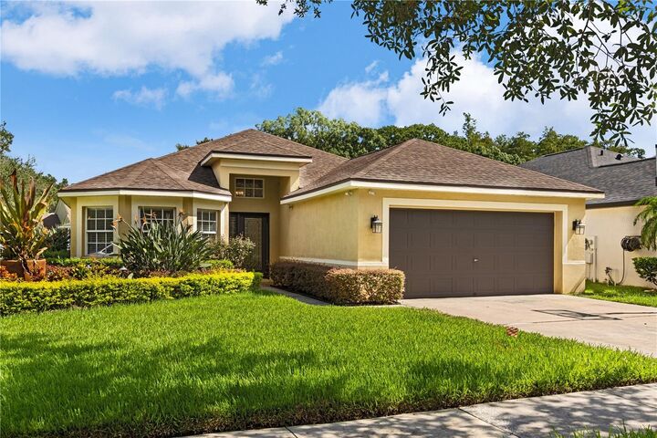 Property Photo: 4627 Whispering Wind Avenue FL 33614