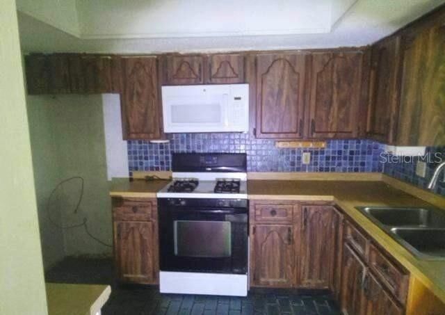 Property Photo:  3339 E Withlacoochee Trail  FL 34434 